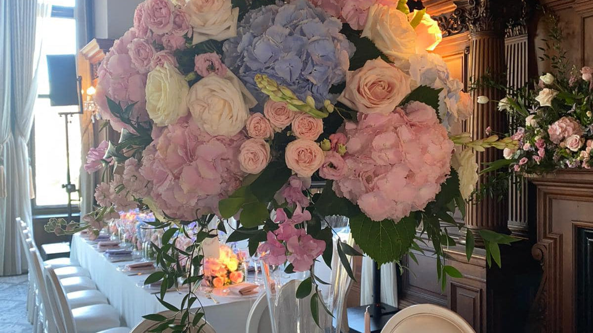 Real life wedding:  Pretty pastels